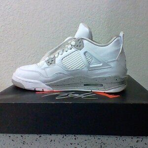 Air Jordan 4 Retro 'White Oreo'